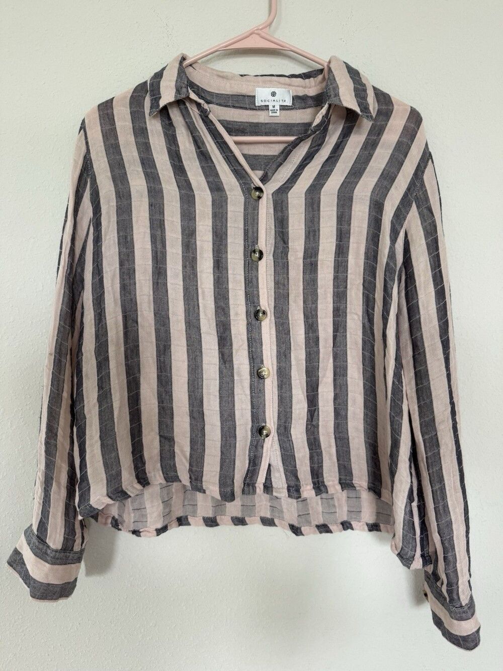 Socialite Striped Blouse Size Medium Casual Chic Workwear Classic Preppy Top